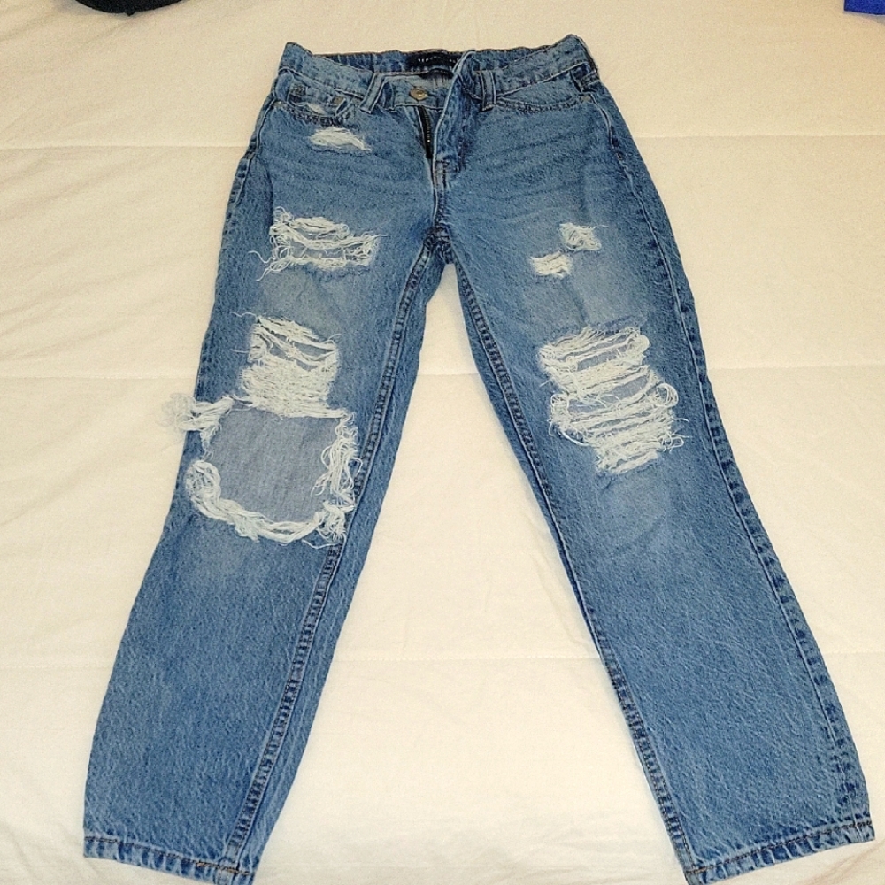 Aeropostale Mom Jeans